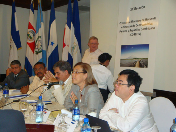Foto XX Reunión del COSEFIN en Nicaragua