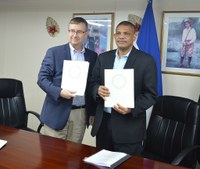 Gobierno de Nicaragua y BID firman acuerdos de préstamos para fortalecer los sectores Salud y agua potable y saneamiento.