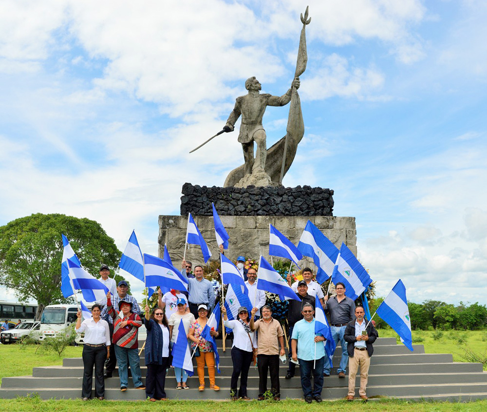 Servidoras y servidores públicos de Hacienda saludan las fiesta patrias con visita a hacienda San Jacinto
